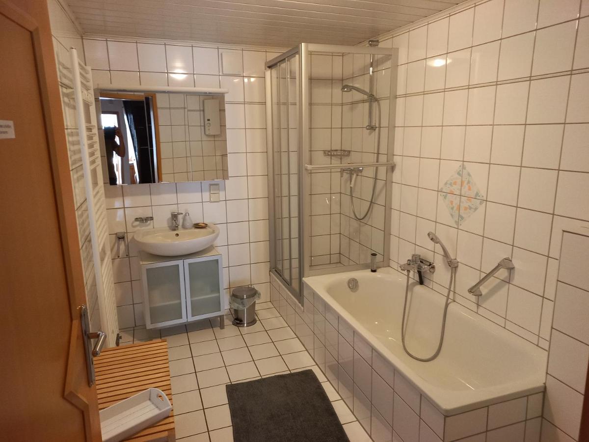 Вилла Ferien Im Winzerhaus Трабен-Трарбах Экстерьер фото
